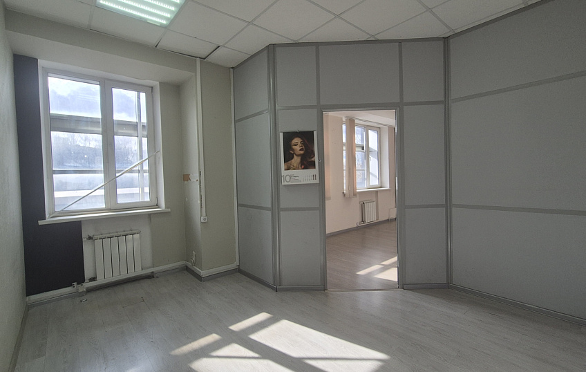 100,70, фото № 1