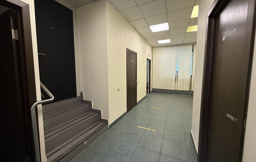 381,7, фото № 5