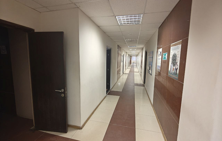 2367,8, фото № 3